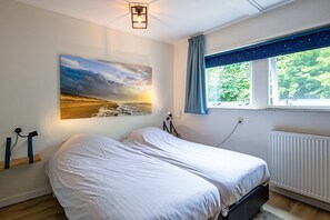 2 bedrooms, Internet