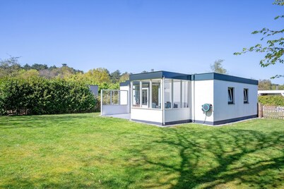 Acogedora casa con gran jardín cerrado en Texel