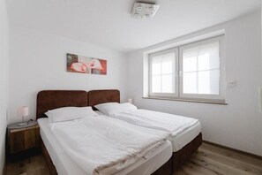 2 bedrooms, free WiFi