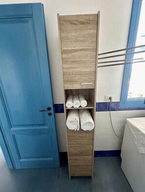 2 chambres, lit parapluie, Wi-Fi gratuit, draps fournis