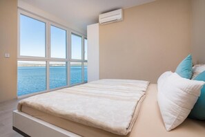 4 Schlafzimmer, Bügeleisen/Bügelbrett, Internetzugang, Bettwäsche