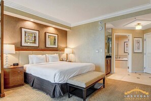 Desk, iron/ironing board, WiFi, bed sheets - MGM Signature-12-606 Jacuzzi Studio (Las Vegas)