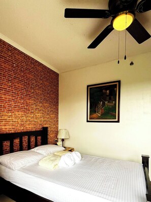 Apartment, 1 Bedroom, Mountain View | 1 bedroom - Premier Room in Albergo Baguio (Baguio)