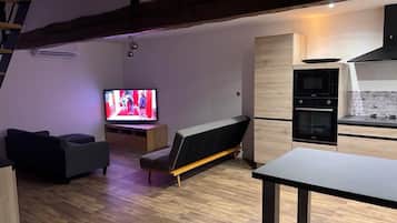 Télévision à écran plat