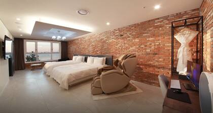 Restia Incheonbay Hotel