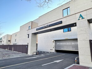 Exterior - Restia Incheonbay Hotel (Incheon)