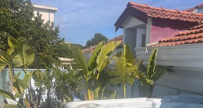 1890 house with sea view 300 m from the sea