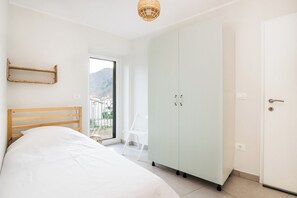 Schreibtisch, kostenloses WLAN, Bettwäsche