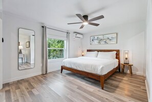 1 chambre, fer et planche Ă repasser, Wi-Fi gratuit, draps fournis