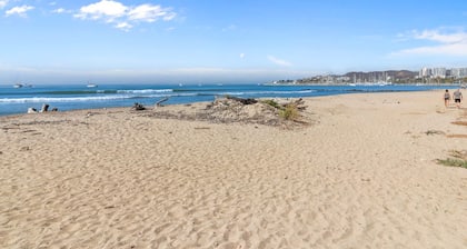 Puntilla: 3BR Villa w/ Private Pool + Beach Access