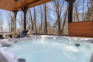 Bain à remous extérieur
