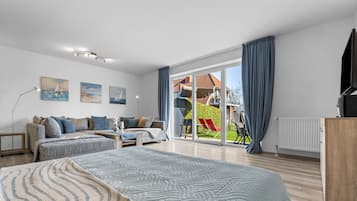 1 Schlafzimmer, Reisekinderbett, kostenloses WLAN, Bettwäsche