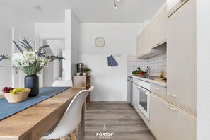 Køleskab, ovn, kogeplade, opvaskemaskine