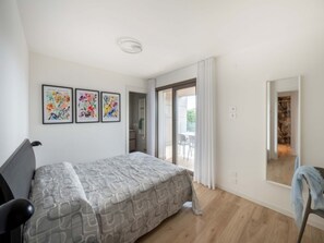 3 chambres, accès à Internet, literie fournie