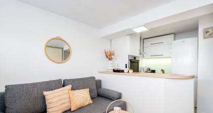 Opal - by Kairos Apartments