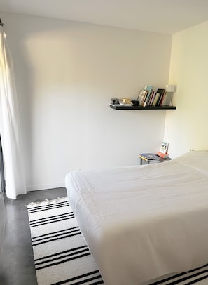 5 Schlafzimmer, Bügeleisen/Bügelbrett, Bettwäsche