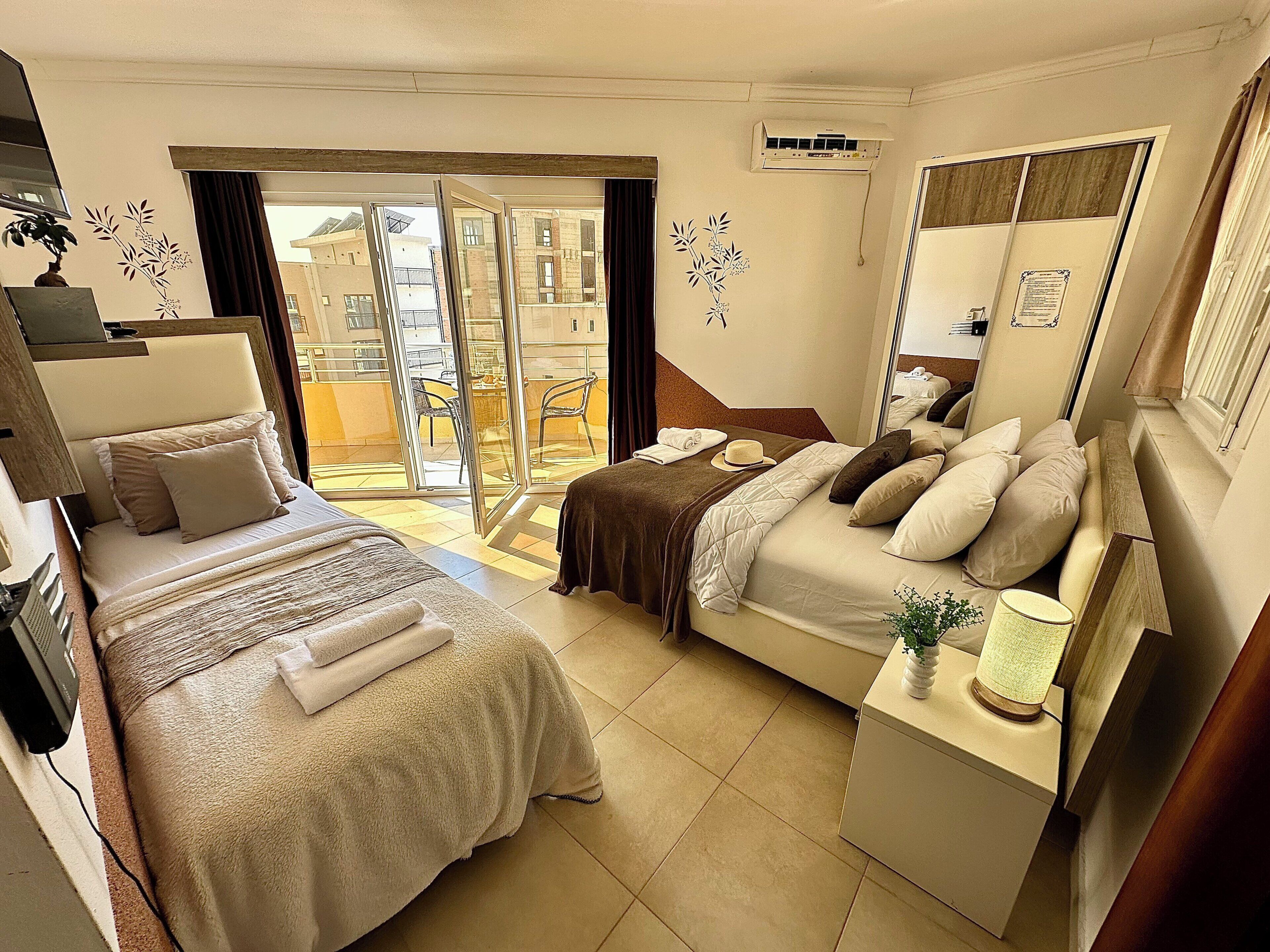 Apartment, Connecting Rooms, Sea View | Free WiFi, bed sheets