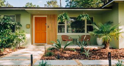 Casa Verde at Duckpond | Mini Golf • Dwntown