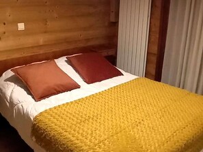 2 bedrooms, free WiFi - Spacious 3 Room Apartment, Les Gets - 6 Guests, Central, WiFi, Terrace, Parking (Les Gets)