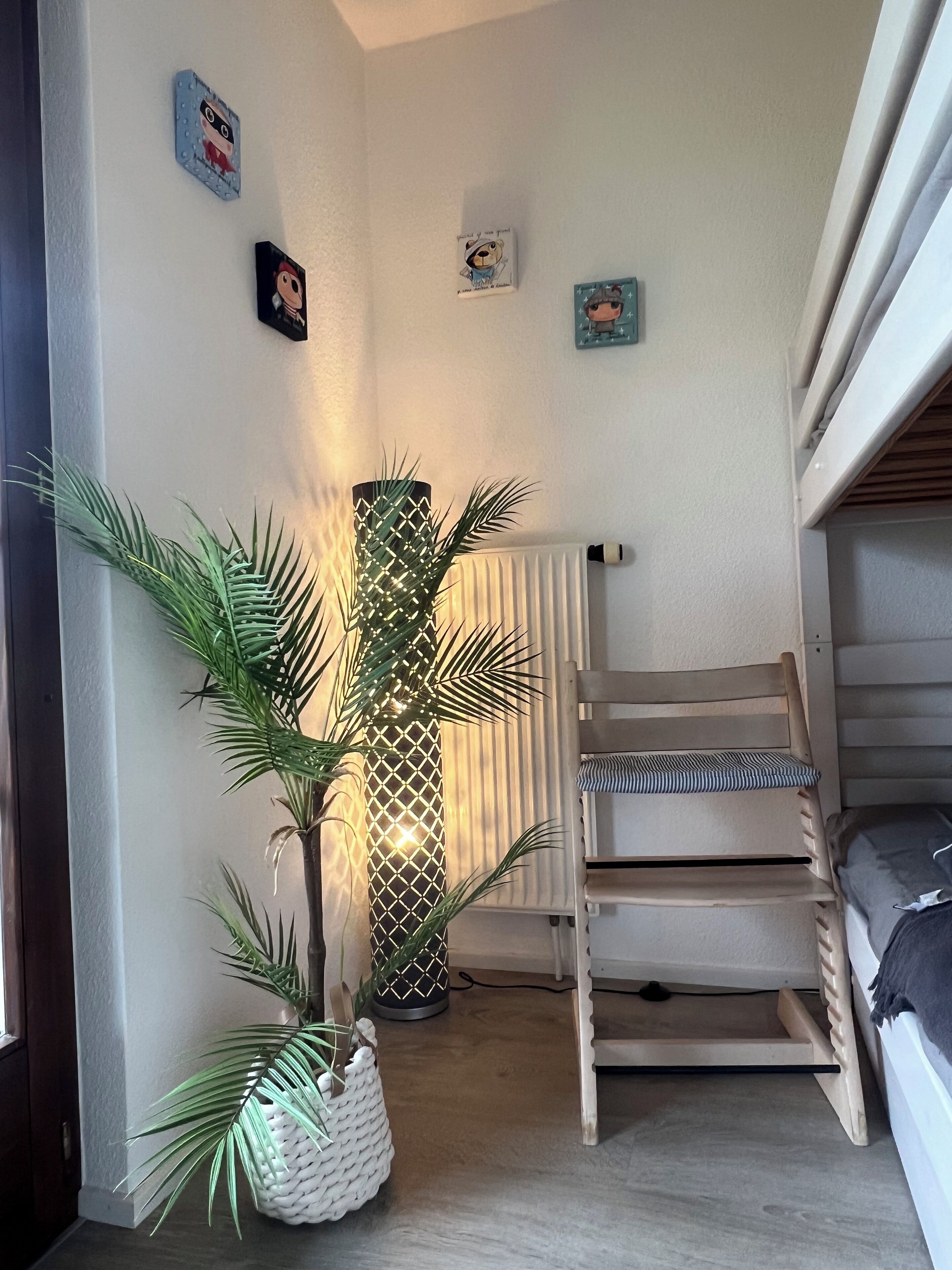 1 chambre, fer et planche à repasser, lit parapluie, Wi-Fi