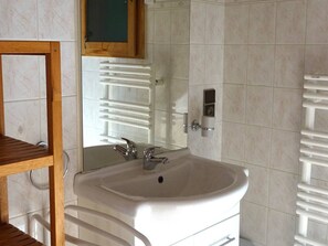 Haartrockner, Handtücher