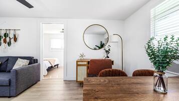 1 bedroom, desk, iron/ironing board, free WiFi