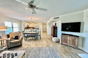 TV, table tennis - FREE DAILY FUN with this beach lovers dream getaway! (Saint Augustine)