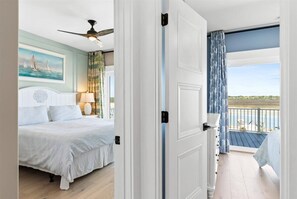 12 bedrooms, desk, iron/ironing board, travel cot - Pirates Chest, Ocean Isle Beach (Ocean Isle Beach)