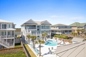 Exterior - Pirates Chest, Ocean Isle Beach (Ocean Isle Beach)
