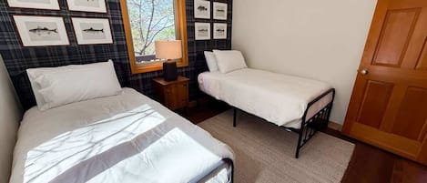 3 slaapkamers, een strijkplank/strijkijzer, gratis wifi