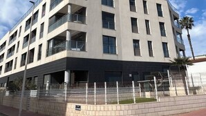 Lägenhet - 2 sovrum - rökare - balkong | Exteriör