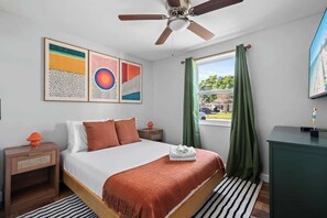 3 dormitorios, tabla de planchar con plancha, cuna de viaje y wifi