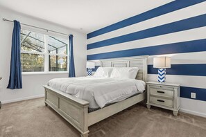 6 soveværelser, skrivebord, strygejern/strygebræt, weekendseng