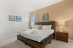 8 bedrooms, desk, iron/ironing board, travel crib