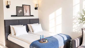 Departamento Confort, balcón, vista a la ciudad | 1 habitación y caja de seguridad en la habitación
