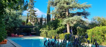 Historic maison de maître 4 person apt with AC in Barbaira 10mins to Carcassonne