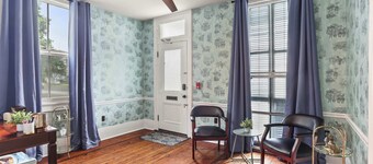 Site 61 Historic Guesthouse - 9 Rooms, 13 Beds