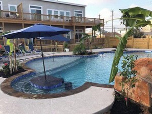 Outdoor pool - Shore Thing (Galveston)