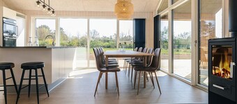 5 Star Holiday Home in Humble