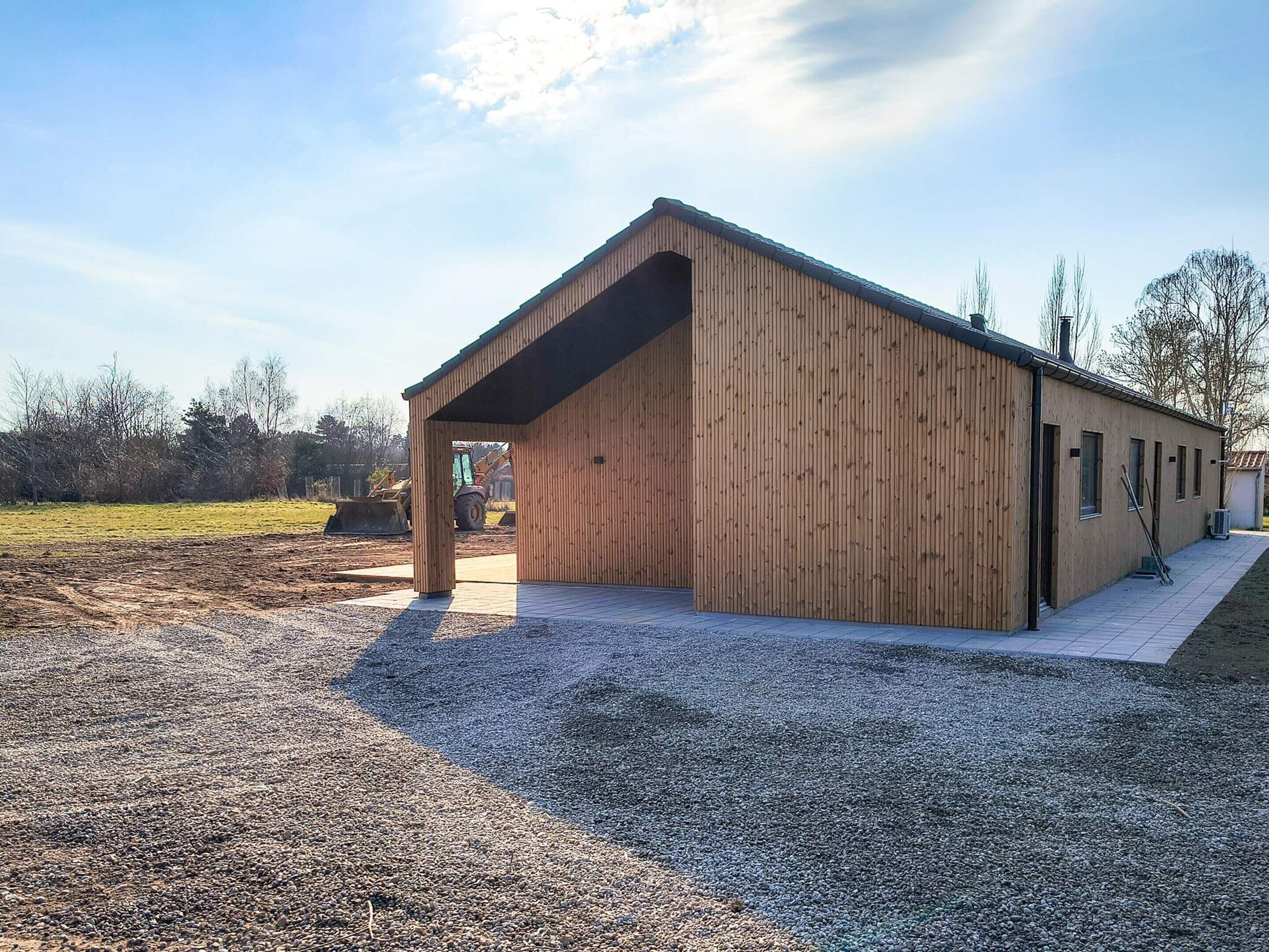 House | Bahagian luar