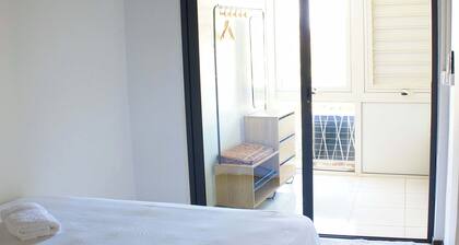 Airport Manini Lodge Studio 7