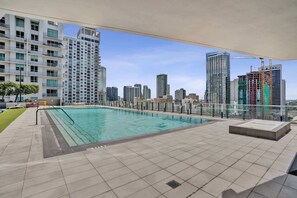 Unclassified image, 2 of 38, button - X Lounge V-Panoramic Private Residence (Miami)