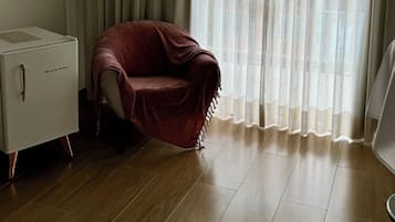 Rideaux occultants, Wi-Fi gratuit, draps fournis
