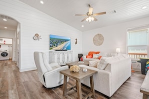 Living area - Breeze Easy 3 Bedroom Home (Port Bolivar)