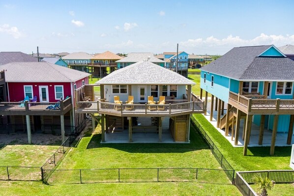 House, 3 Bedrooms | Terrace/patio