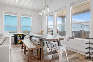 House, 3 Bedrooms | Dining