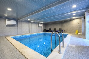 Körperbehandlungen, Hydrotherapie, Aromatherapie, Warmsteinmassagen