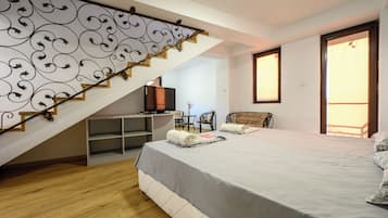 Luxury Quadruple Room, Balcony, Mountain View | Desk, laptop workspace, blackout drapes, soundproofing