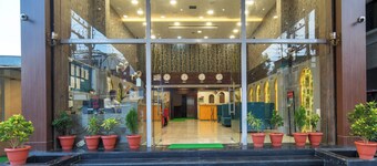 Hotel Meritel Grande Vijay Nagar Indore MP
