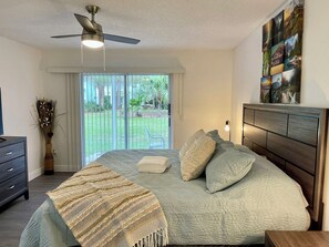 3 bedrooms, iron/ironing board, free WiFi, bed sheets - Grand Superior 3BR Condo Near Disney Parks #10 (Kissimmee)
